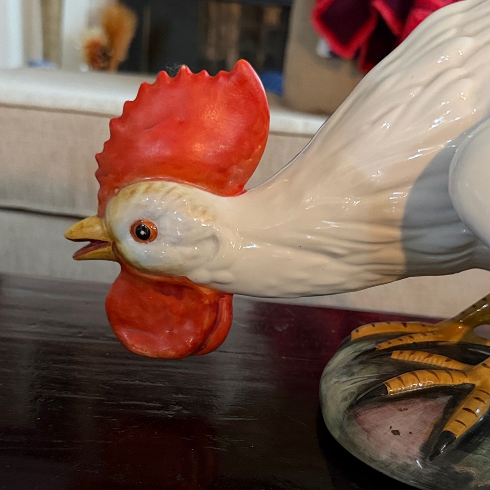 Elegant Large Italian White Ceramic Rooster Figurine - Picture 2 of 8